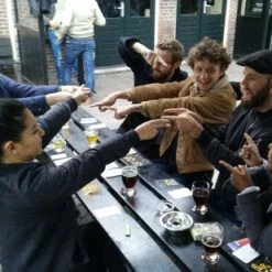 The BARPIG Lunchbox (bevat Beide Spellen) -kaartspellen Verkoopwinkel 550x309 121