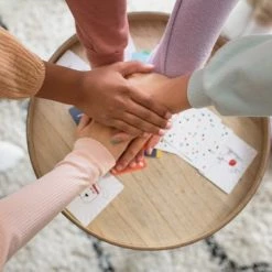 BS The Wiggle - Kaartspel - Actiespel - 2 Tot 8 Spelers - Vanaf 6 Jaar -kaartspellen Verkoopwinkel 550x366 147