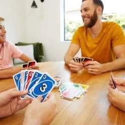 UNO - Mattel Games - Kaartspel -kaartspellen Verkoopwinkel 550x366 167