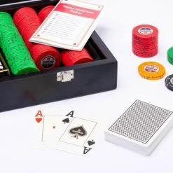 Luxe Pokerset 300 Chips (14 Gram) Plastic Pokerkaarten Houten Koffer Copag - Cartamundi -kaartspellen Verkoopwinkel 550x367 21