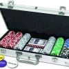 Merkloos Pokerset 300 Fiches - Luxe Aluminium Koffer - Inclusief Veiligheidsslot - 2 Kaartspellen - 5 Dobbelstenen - 3 Dealer Buttons 2 Merkloos Pokerset 300 Fiches - Luxe Aluminium Koffer - Inclusief Veiligheidsslot - 2 Kaartspellen - 5 Dobbelstenen - 3 Dealer Buttons -kaartspellen Verkoopwinkel 550x437 5